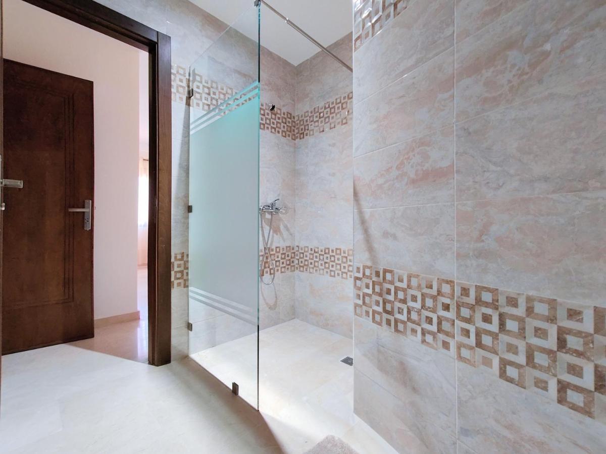 Appartment In Tanger City Center - 5Min To The Beach - Free Parking ภายนอก รูปภาพ